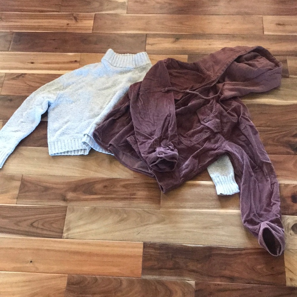 bundle of womens american eagle shirts